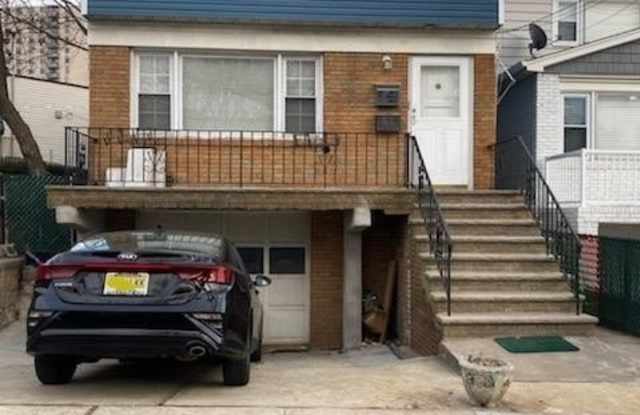 442 NEW YORK AVE photos photos