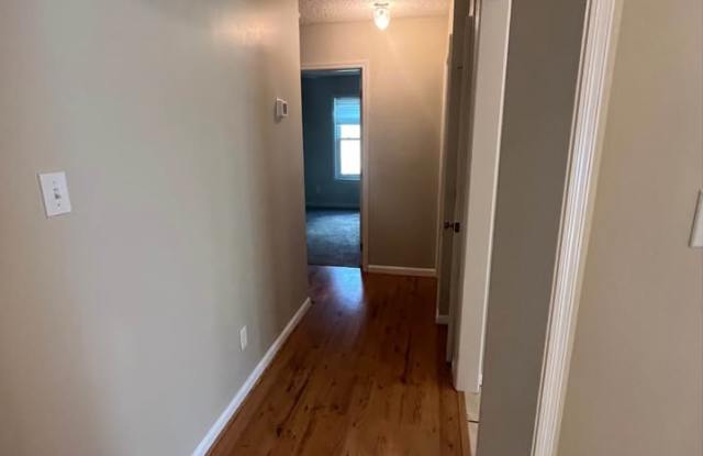 3212 Tyndall Drive Gallery 4