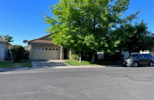2332 Migration Ct - 2332 Migration Court, Elk Grove, CA 95757