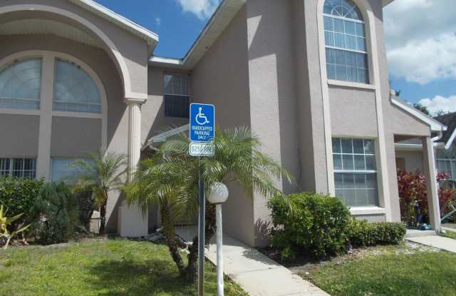 1661 Windsor Oaks Court photos photos