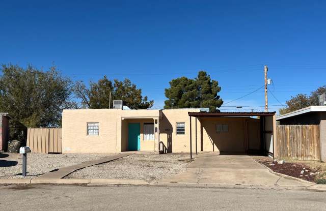 Spacious 2 Bed/1 Bath/Second Living Area/Pet Friendly!!! photos photos Spacious 2 Bed/1 Bath/Second Living Area/Pet Friendly!!! photos photos