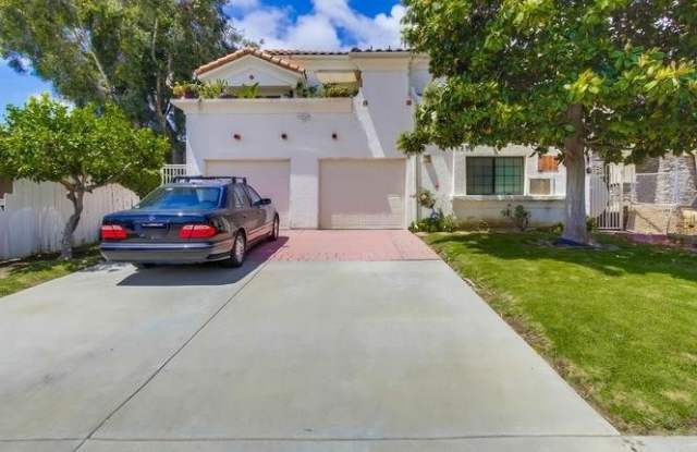 3BD/3BA Townhome Available in Pacific Beach! photos photos