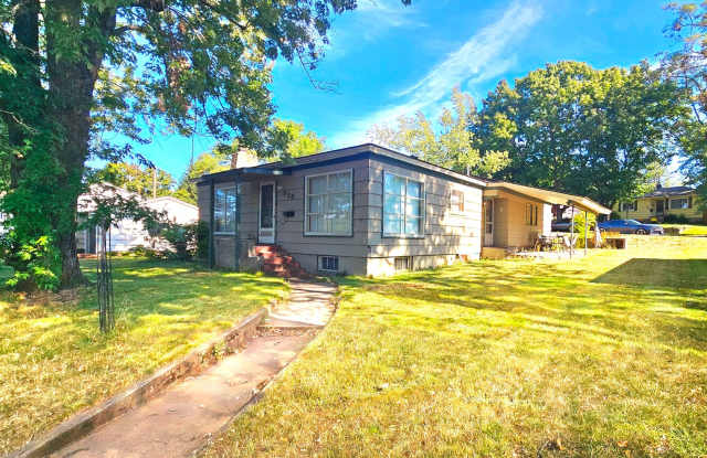 3 Bed, 1 Bath House in Downtown Coeur d'Alene photos photos 3 Bed, 1 Bath House in Downtown Coeur d'Alene photos photos