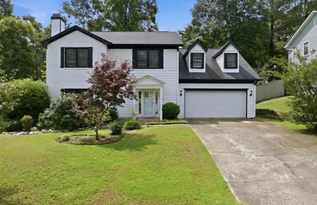 310 Crescentview Court photos photos