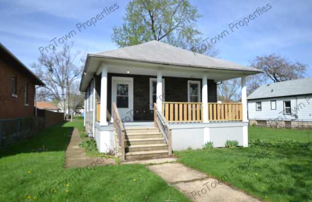 463 S Ottawa St photos photos