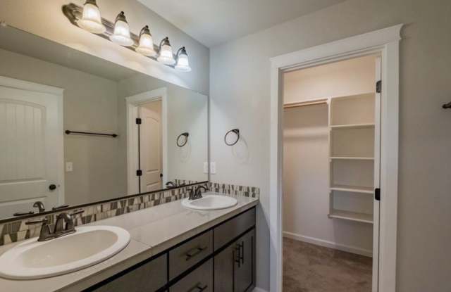 4164 Ne Sagecrest St photos photos