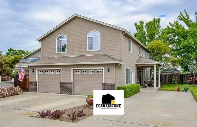 2967 Stacie Way - 1 - 2967 Stacie Way, Medford, OR 97504