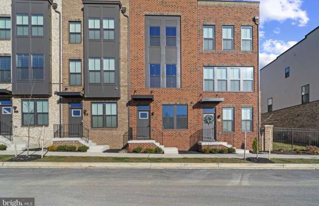 734 WATTS Street photos photos