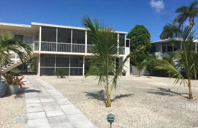 142 Harbor Drive - 142 Harbor Drive, Islamorada, Village of Islands, FL 33070