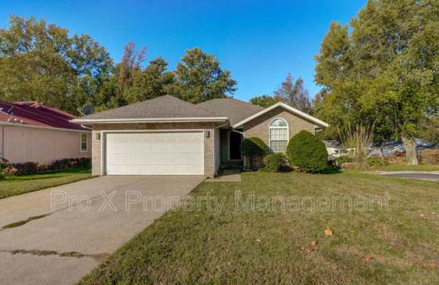2231 S Kimbrough Ave photos photos