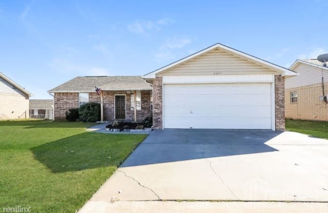 4407 Bobbie Ann Drive - 4407 Bobbie Ann Dr, Granbury, TX 76049