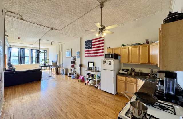 1509 North Milwaukee photos photos