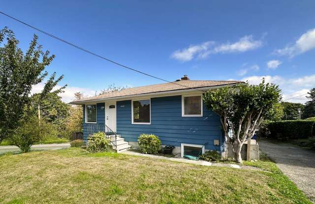 4Bd/2Ba Seattle House - 4444 28th Place West, Seattle, WA 98199