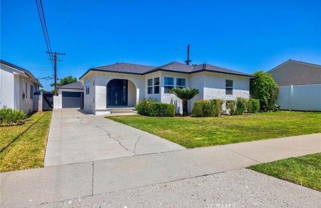 8607 Strub Avenue photos photos