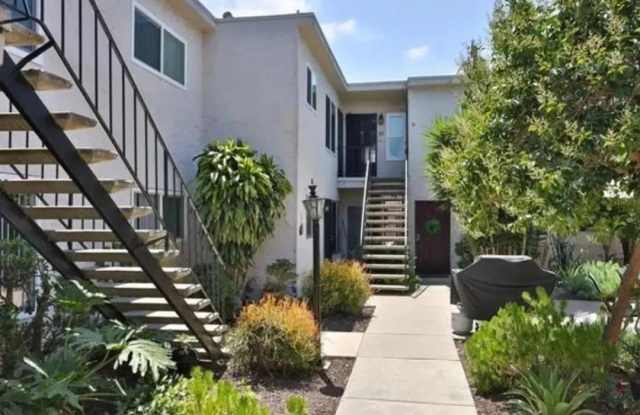 4262 Wilson Ave unit: 6 photos photos