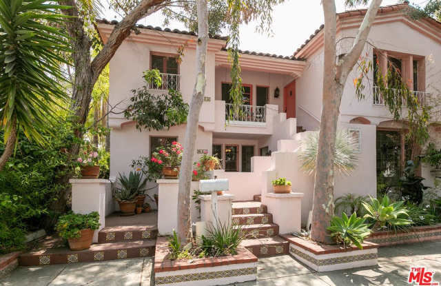 814 North SWEETZER Avenue - 814 North Sweetzer Avenue, Los Angeles, CA 90069