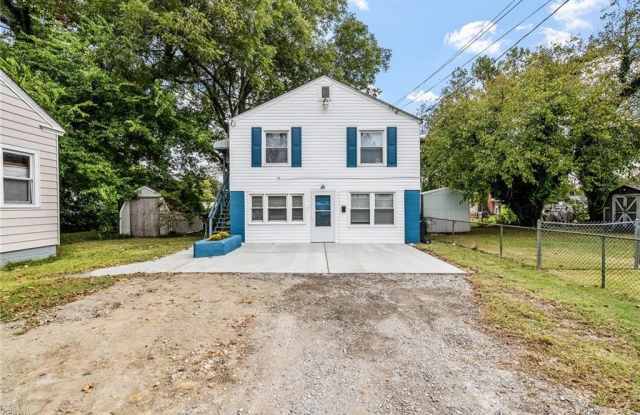 2117 Staunton Avenue - 2117 Staunton Avenue, Portsmouth, VA 23704 2117 Staunton Avenue - 2117 Staunton Avenue, Portsmouth, VA 23704