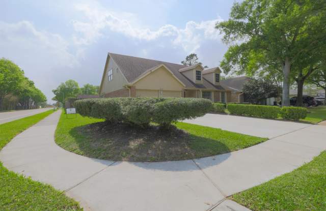 2825 Hickory Limb Court Gallery 2