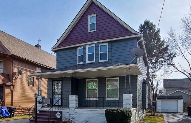 11908 Browning Avenue Gallery 2