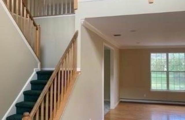 20 Garnett Place Gallery 2
