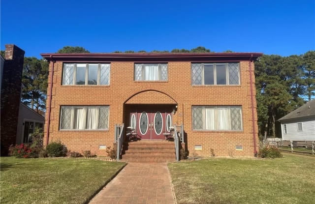 31 Sarfan Drive - 31 Sarfan Drive, Hampton, VA 23664