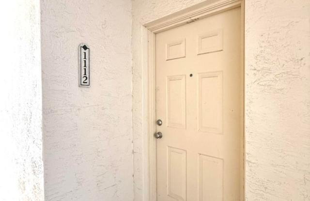 1100 Crestwood Ct S Gallery 4
