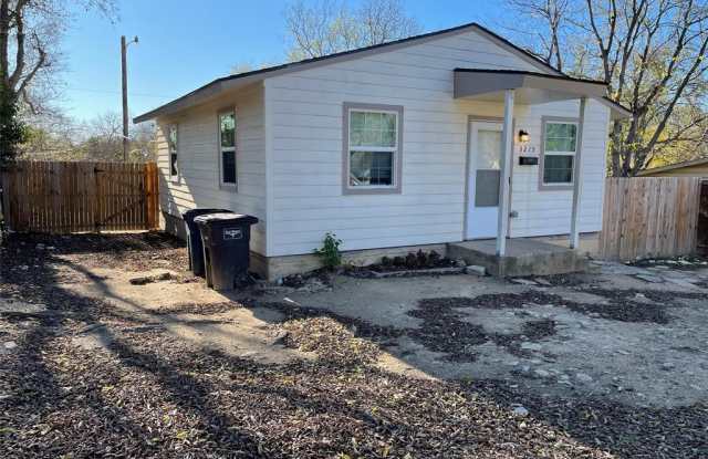 3215 NW 25th Street - 3215 Northwest 25th Street, Fort Worth, TX 76106