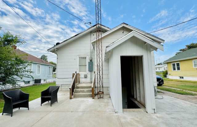 1706 Avenue B photos photos