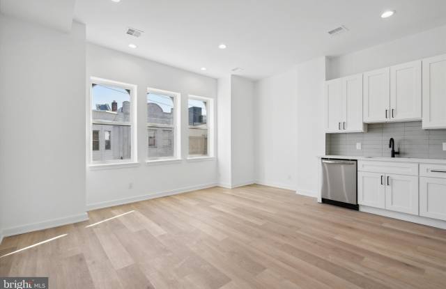 724 S 4TH ST photos photos