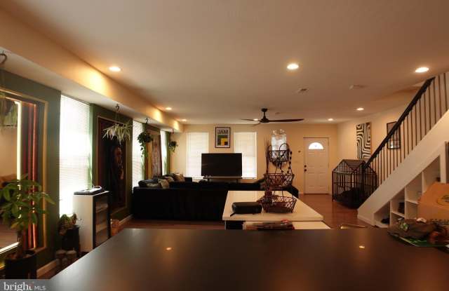 4321 MINNESOTA AVENUE NE photos photos