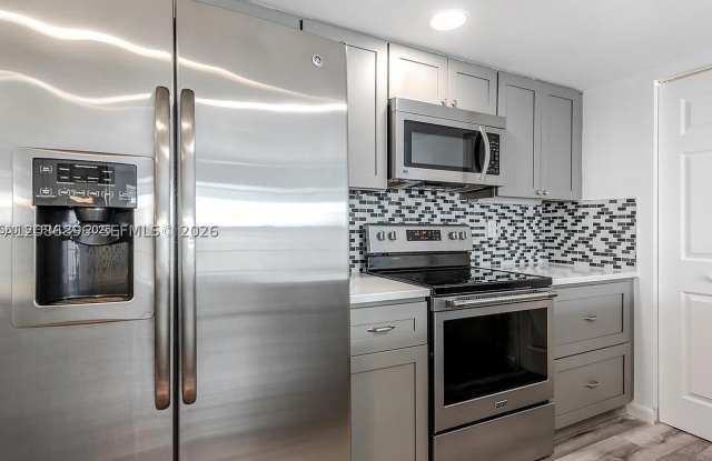 5800 Rambler Rose Way Gallery 3