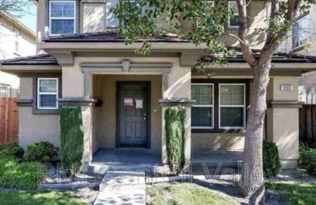 10920 Honeysuckle Way photos photos