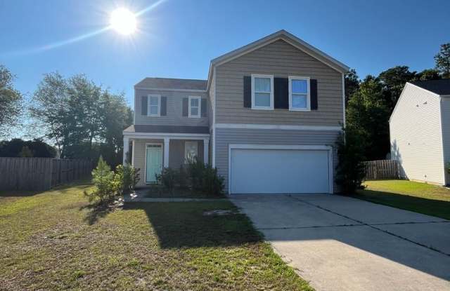Beautiful 4-Bedroom Home in Leland! photos photos