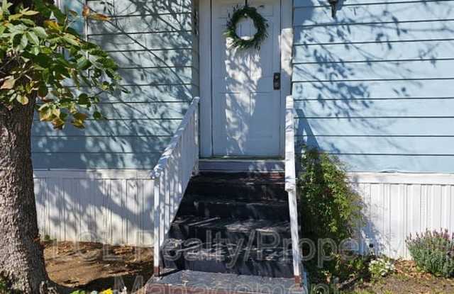 25961 Leila Dr - 25961 Leila Drive, Homeland, CA 92548