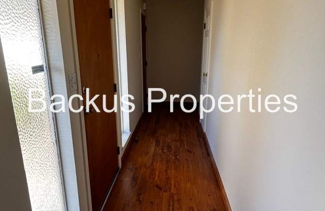Beautiful one level three bedroom home in North Salinas Gallery 4