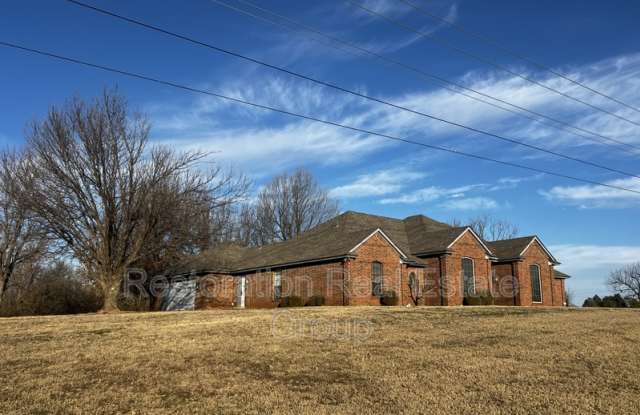 113 South Mustang Road photos photos