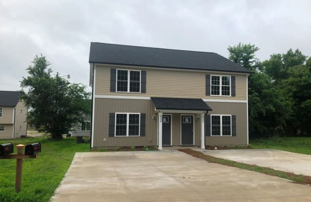 1408 Branch Ave - 1408 Branch Ave, Kannapolis, NC 28083