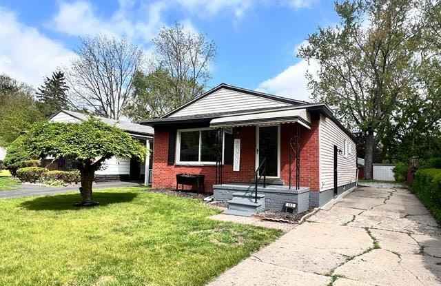 462 PEARSALL Avenue - 462 Pearsall Avenue, Pontiac, MI 48341