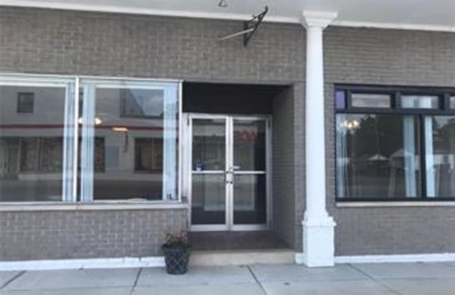 405 North Illinois Street - 405 North Illinois Street, Belleville, IL 62220