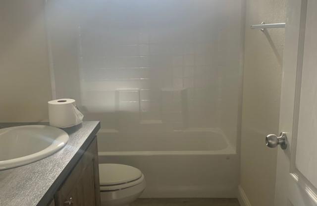 Central Paradise Location Brand Newer 3 bed 2 bath build in 2021 photos photos
