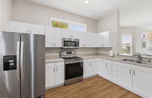 3442 Pointe Creek Ct lot: 201 Gallery 3