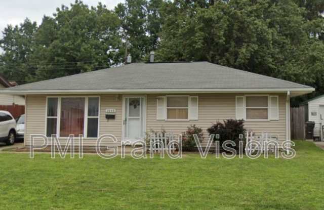 2848 E Cardinal Dr photos photos