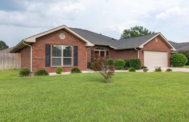 Spacious 4-Bedroom Home - Great Location photos photos