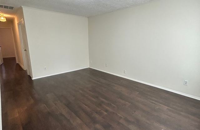 4413 Chisholm Trail photos photos