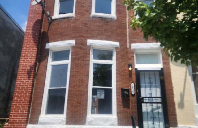Spacious 3 Bedroom Home In West Baltimore photos photos
