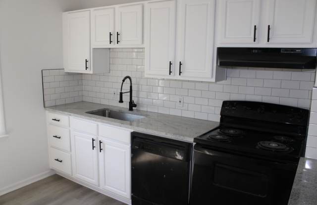 713 North Sunset Drive photos photos