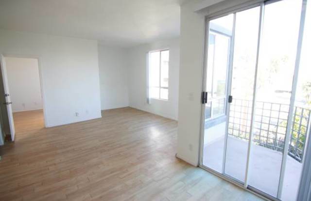 884 Palm Avenue photos photos