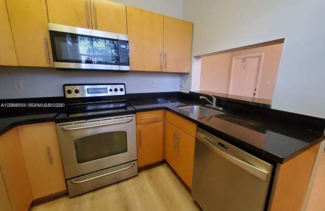 1851 Northwest 96th Terrace Gallery 4