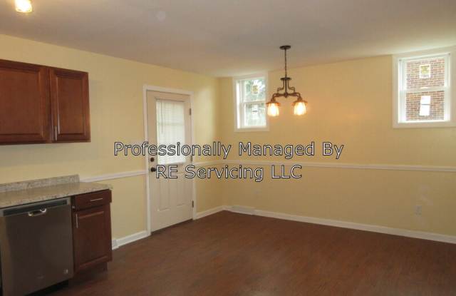 3718 Woodrow Gallery 4