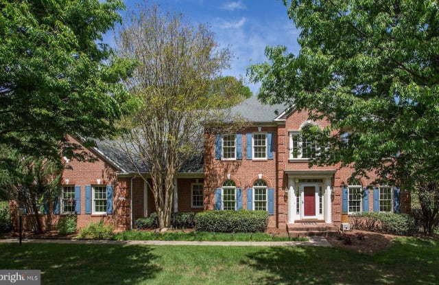 9708 BROOKSTONE LN - 9708 Brookstone Lane, Wolf Trap, VA 22182